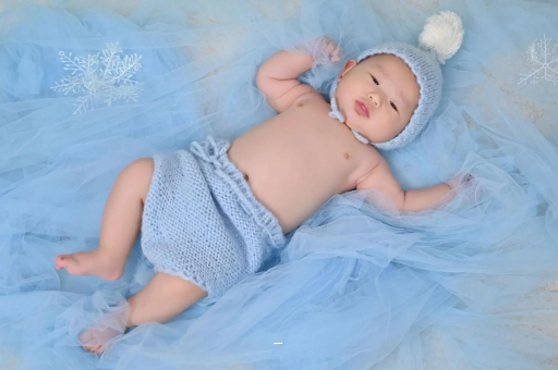 钦州摸孕妇肚子沾喜气